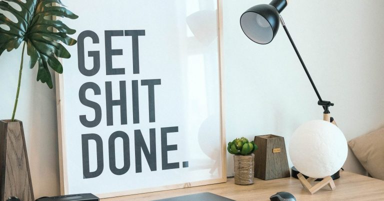 7 Ways How to Maximizing Productivity with an AI Meeting Manager